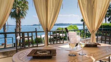 The prettiest pictures of Villa Capri and surroundings The prettiest pictures of Villa Capri and surroundings