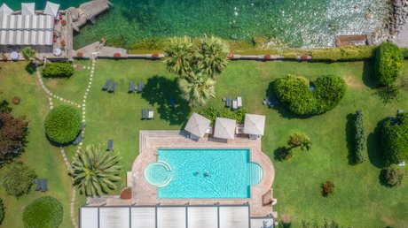 The prettiest pictures of Villa Capri and surroundings The prettiest pictures of Villa Capri and surroundings