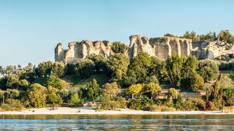 The prettiest pictures of Villa Capri and surroundings The prettiest pictures of Villa Capri and surroundings