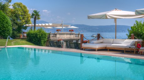 The prettiest pictures of Villa Capri and surroundings The prettiest pictures of Villa Capri and surroundings