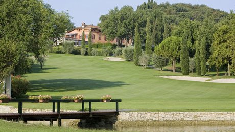 The prettiest pictures of Villa Capri and surroundings The prettiest pictures of Villa Capri and surroundings