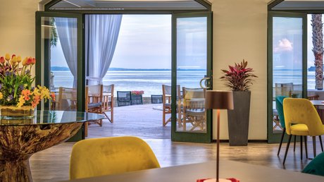 The prettiest pictures of Villa Capri and surroundings The prettiest pictures of Villa Capri and surroundings