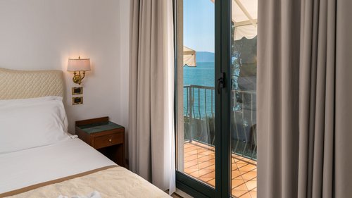 Your journey to Villa Capri Your journey to Villa Capri