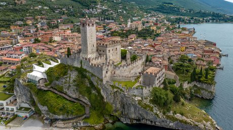 The prettiest pictures of Villa Capri and surroundings The prettiest pictures of Villa Capri and surroundings