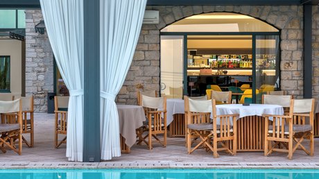 The prettiest pictures of Villa Capri and surroundings The prettiest pictures of Villa Capri and surroundings