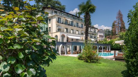 The prettiest pictures of Villa Capri and surroundings The prettiest pictures of Villa Capri and surroundings