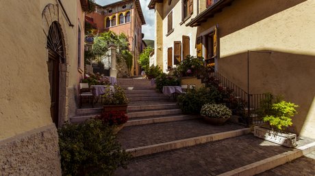 The prettiest pictures of Villa Capri and surroundings The prettiest pictures of Villa Capri and surroundings