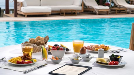 The prettiest pictures of Villa Capri and surroundings The prettiest pictures of Villa Capri and surroundings