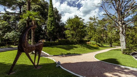 The prettiest pictures of Villa Capri and surroundings The prettiest pictures of Villa Capri and surroundings